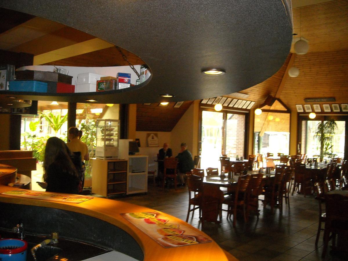 Hotel De Watermolen Bocholt Bagian luar foto